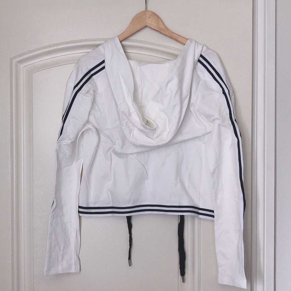 BOUTIQUE • TOP - Picture 5 of 6